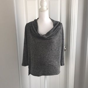Soft Joie Light weight cowl neck sweater